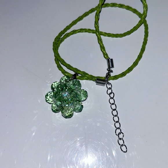 (3 for $12) Beaded Pendant Necklace 💚 - Picture 3 of 5